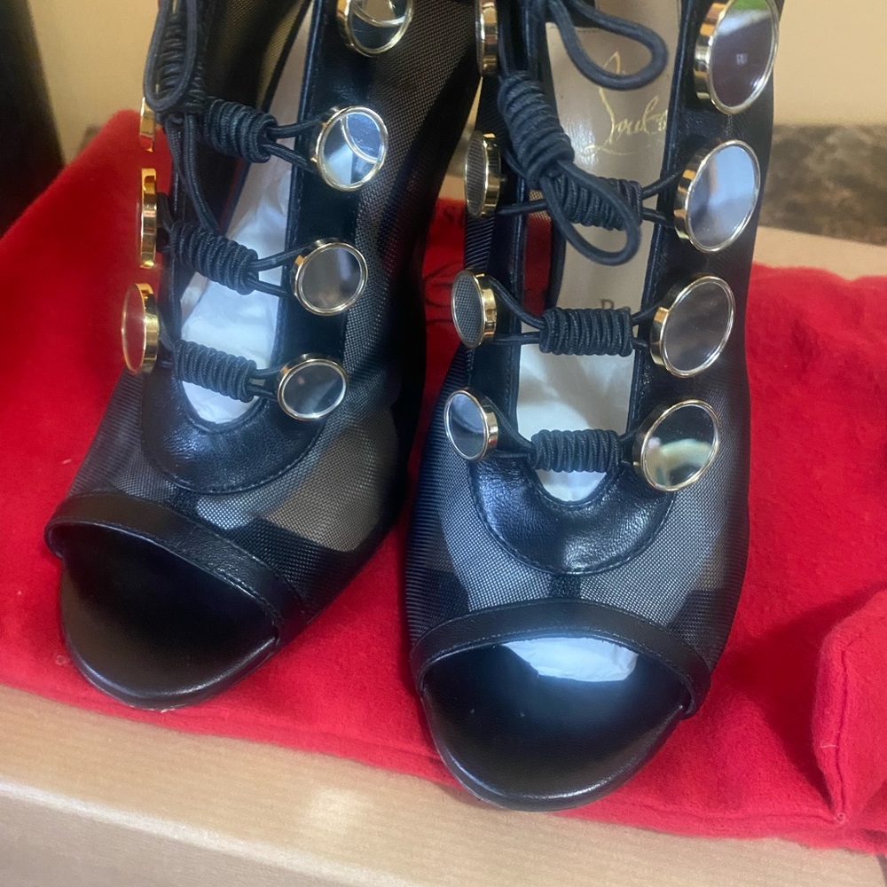 Christian Louboutin Marikate mesh open toe ankle pumps - Picture 3 of 9
